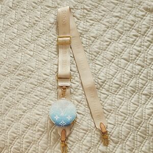 Authentic Louis Vuitton RARE By The Pool Coin Purse and Bandouliere Strap